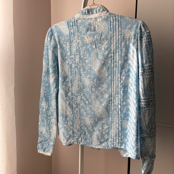 Tuckernuck The Shirt by Rochelle Behrens Blue Paisley Priya Shirt Size XS Lace - Picture 3 of 6
